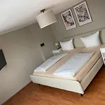 Homie Schiestlstrasse - Moderne Dachgeschosswohnung Mit 2 Schlafzimmern Daire *