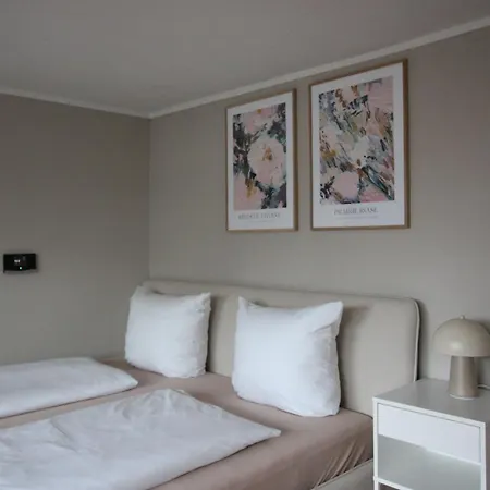 شقة Homie Schiestlstrasse - Moderne Dachgeschosswohnung Mit 2 Schlafzimmern
