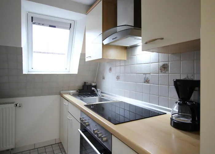 Homie Schiestlstraße - Moderne Dachgeschosswohnung Mit 2 Schlafzimmern *