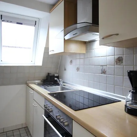 Homie Schiestlstrasse - Moderne Dachgeschosswohnung Mit 2 Schlafzimmern *